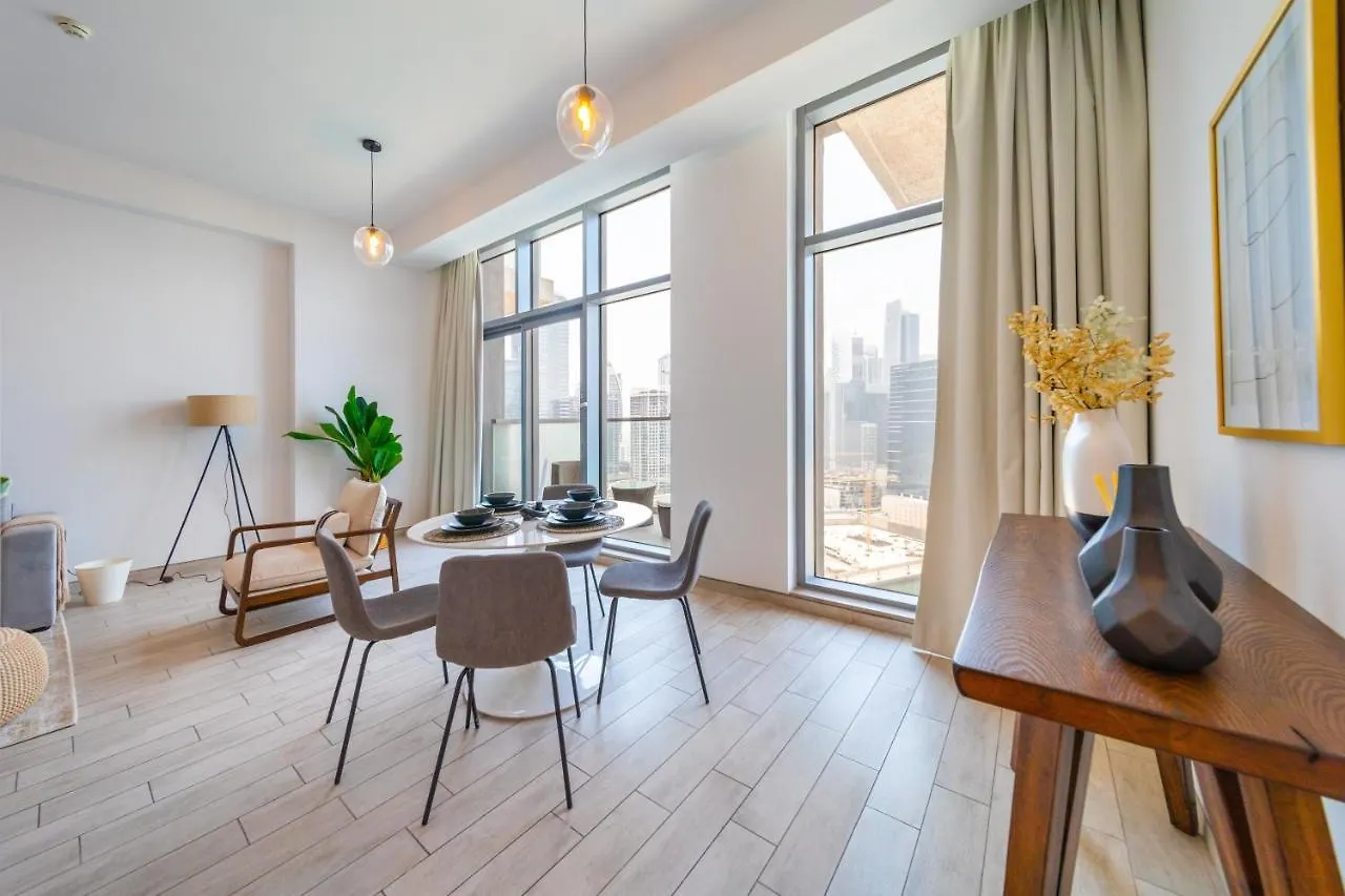 Eden'S Homes & Villas - Millennium Atria Residences Dubai Apartment