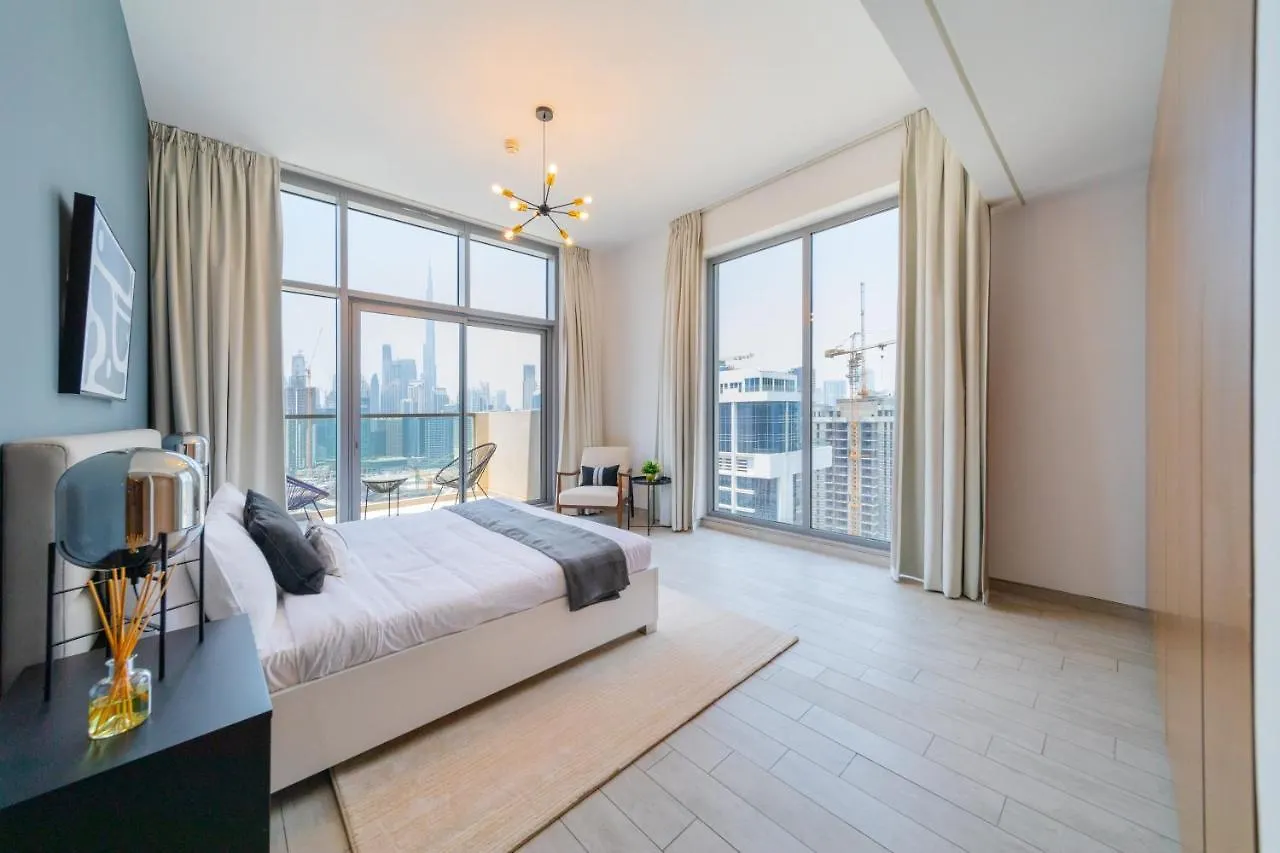 Eden'S Homes & Villas - Millennium Atria Residences Dubai 0*,