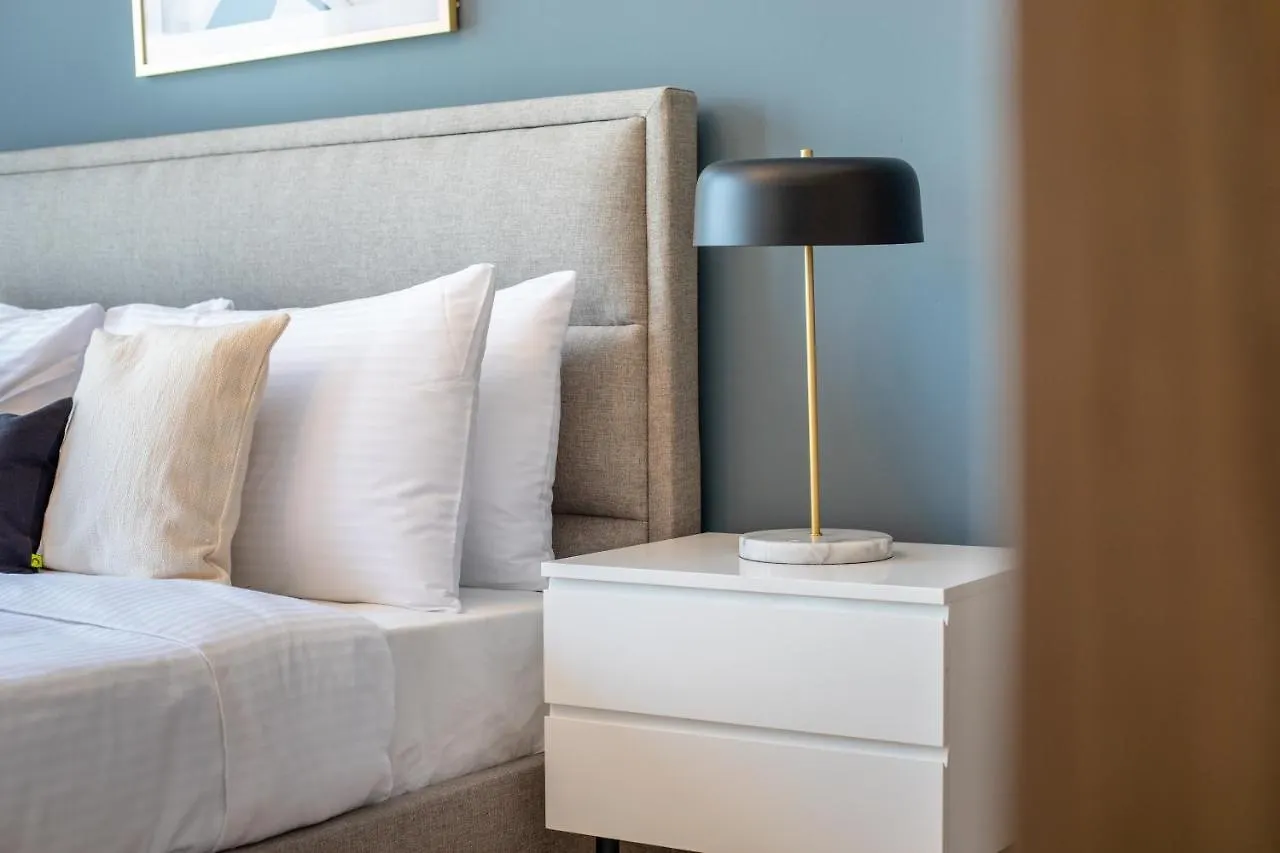 Eden'S Homes & Villas - Millennium Atria Residences Dubai Apartment