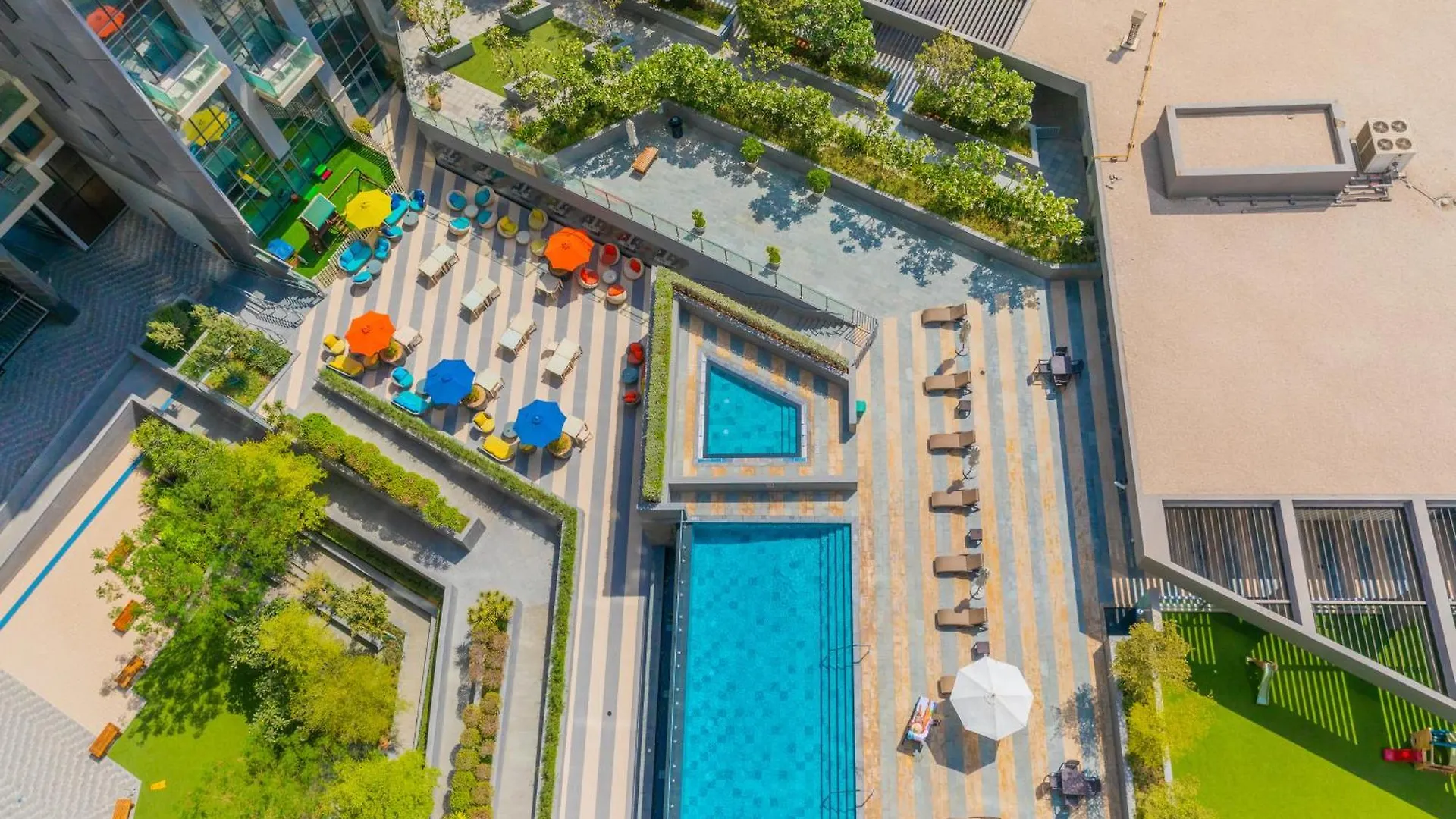 Eden'S Homes & Villas - Millennium Atria Residences Dubai Apartment