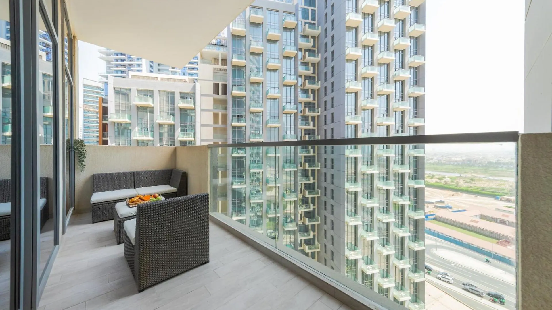 Eden'S Homes & Villas - Millennium Atria Residences Dubai