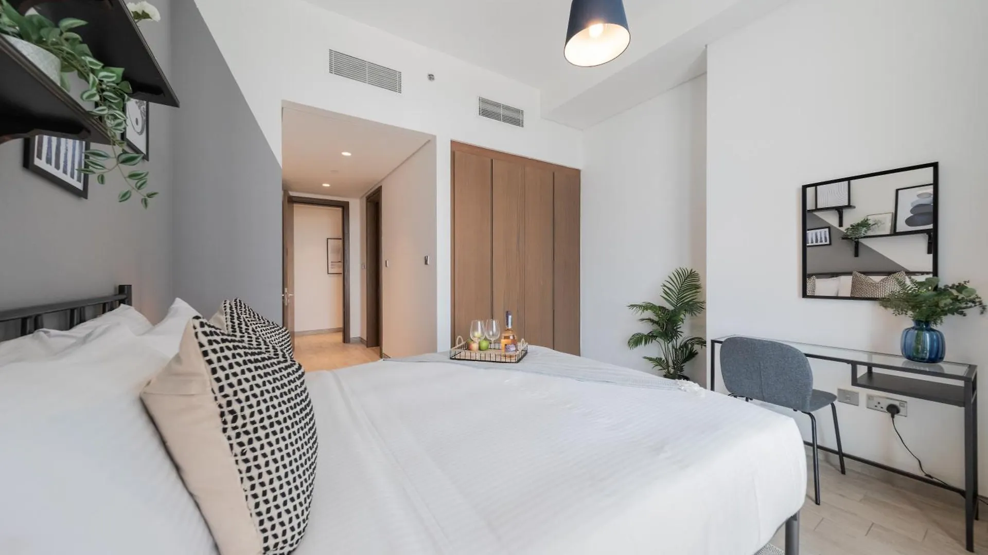 Apartment Eden'S Homes & Villas - Millennium Atria Residences Dubai