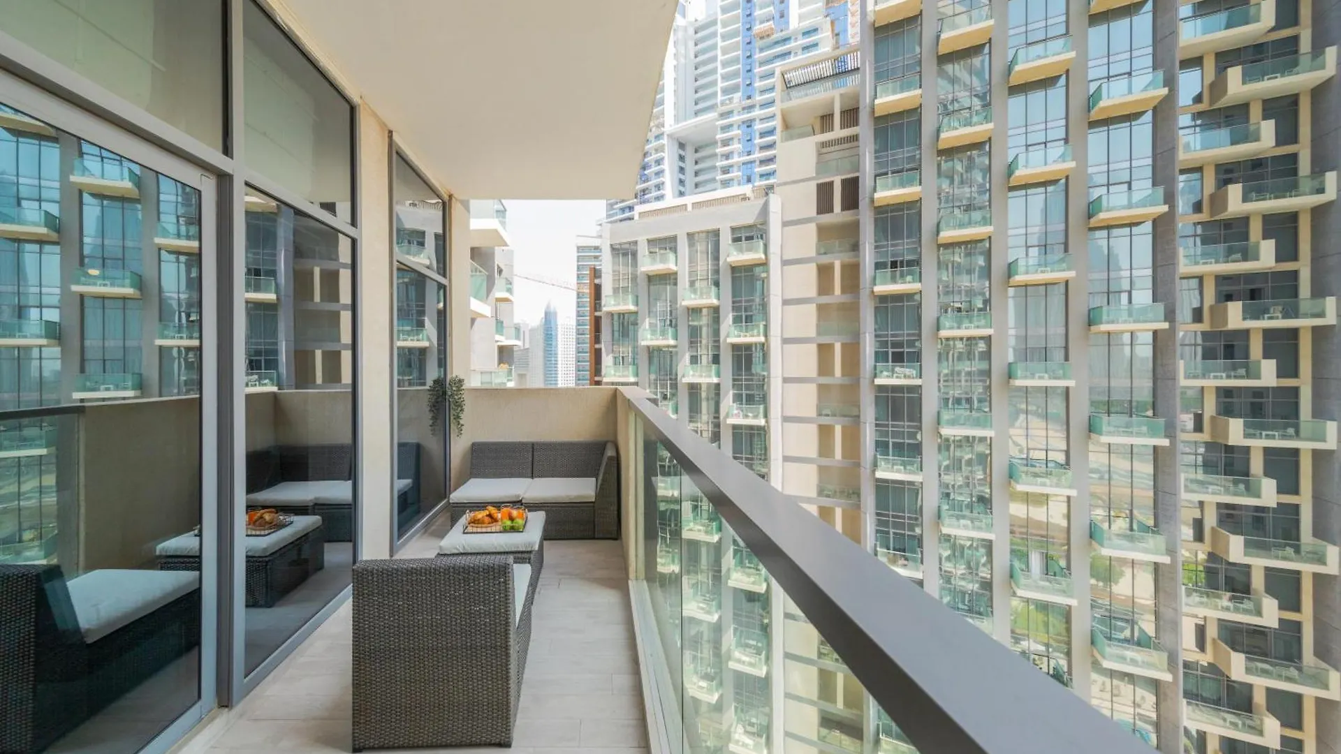 Eden'S Homes & Villas - Millennium Atria Residences Dubai United Arab Emirates